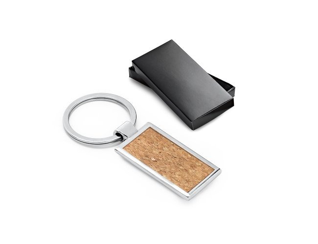 CHAVEIRO EM METAL E CORTIÇA