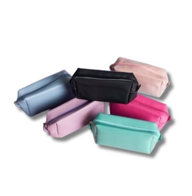 NÉCESSAIRE PU IMPERMEÁVEL